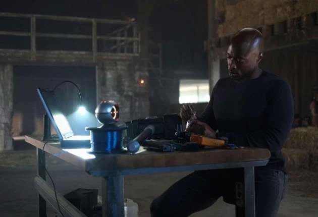 Картинка из сериала Супермен и Лоис 1 сезон 15 серия