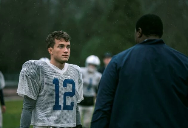 Момент из сериала Супермен и Лоис 1 сезон