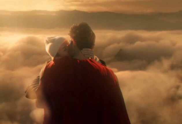 Момент из сериала Супермен и Лоис 1 сезон